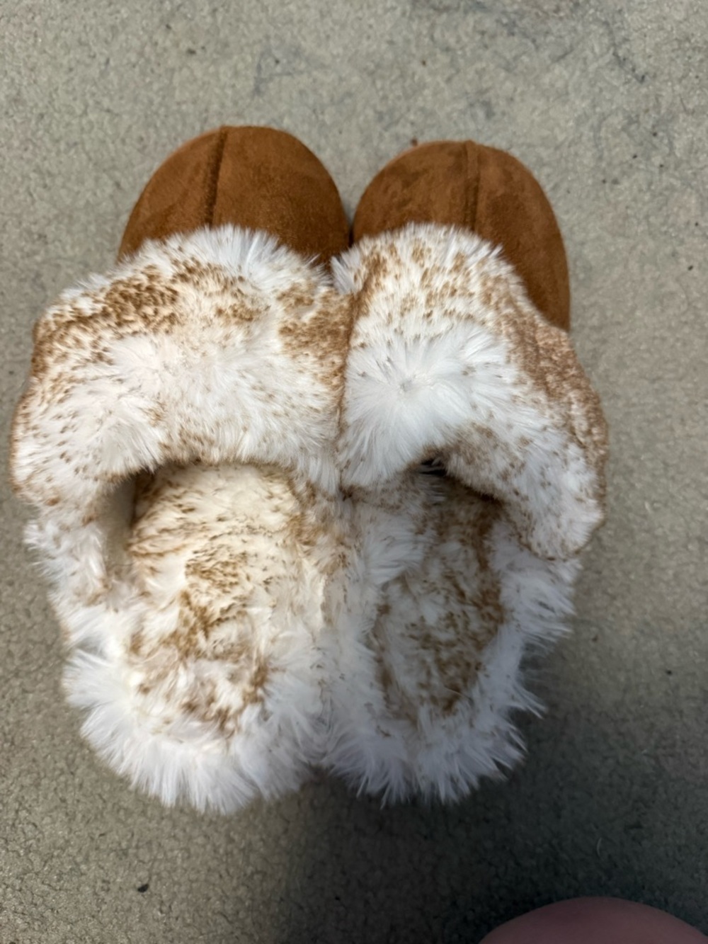 Cozy Faux Fur Lined Slipper - Chestnut Brown